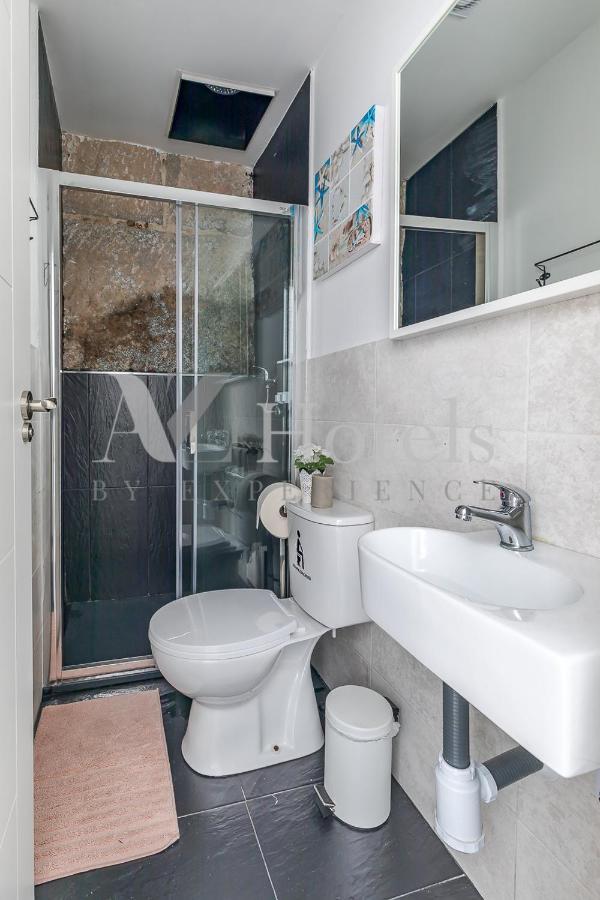 Ayz Juan De Mena - Auto Check-In Property مدريد المظهر الخارجي الصورة